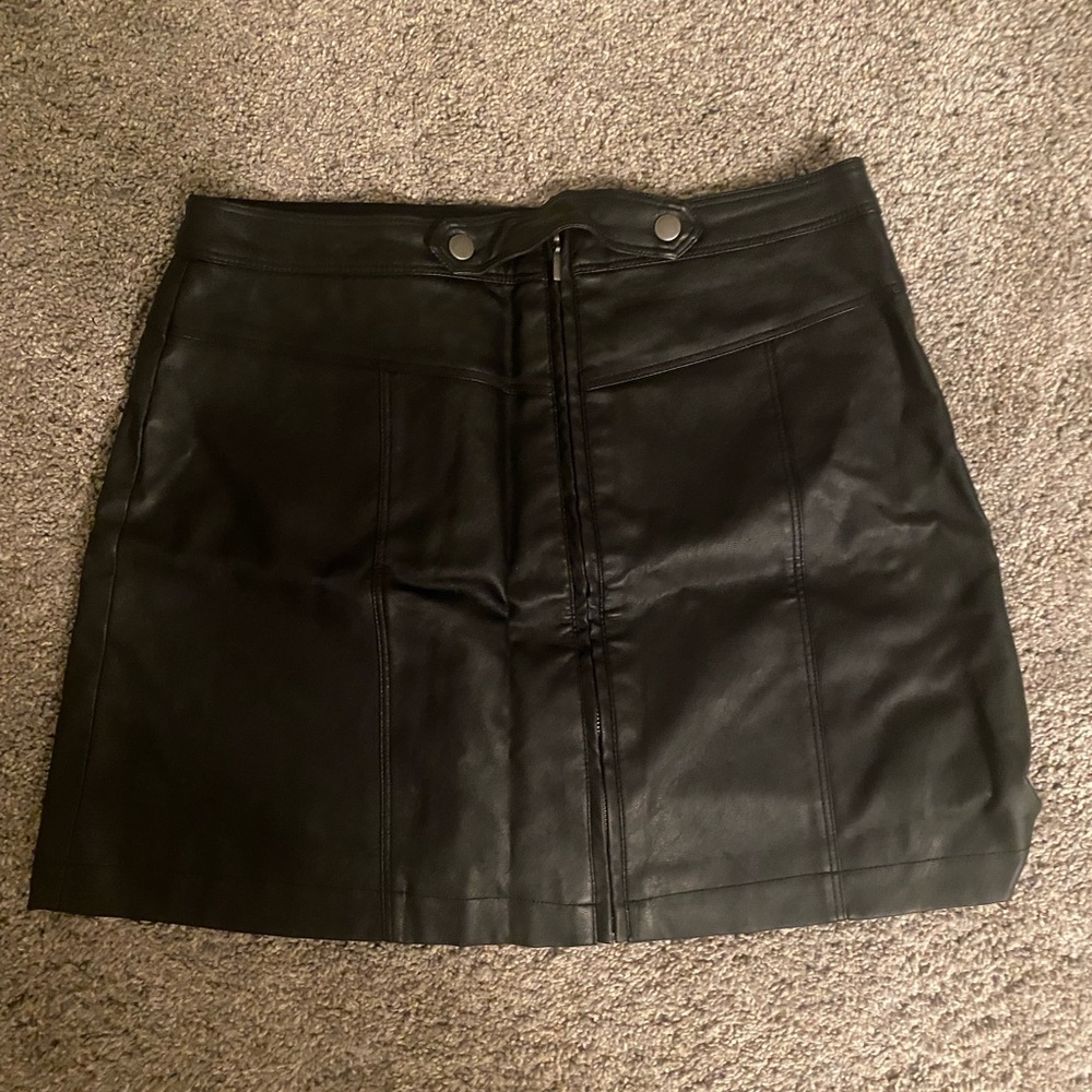 Abercrombie mini leather skirt